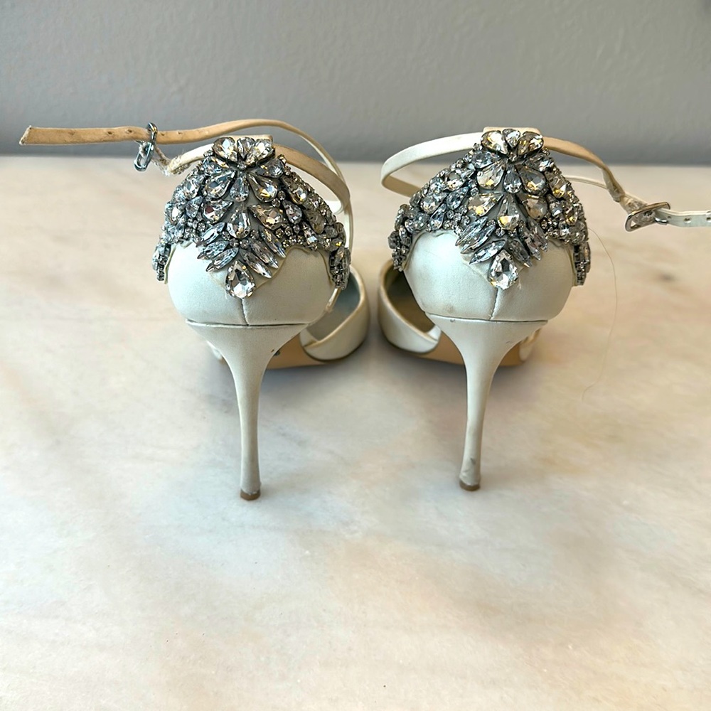 Vera Wang Wedding Heels- rhinestone
